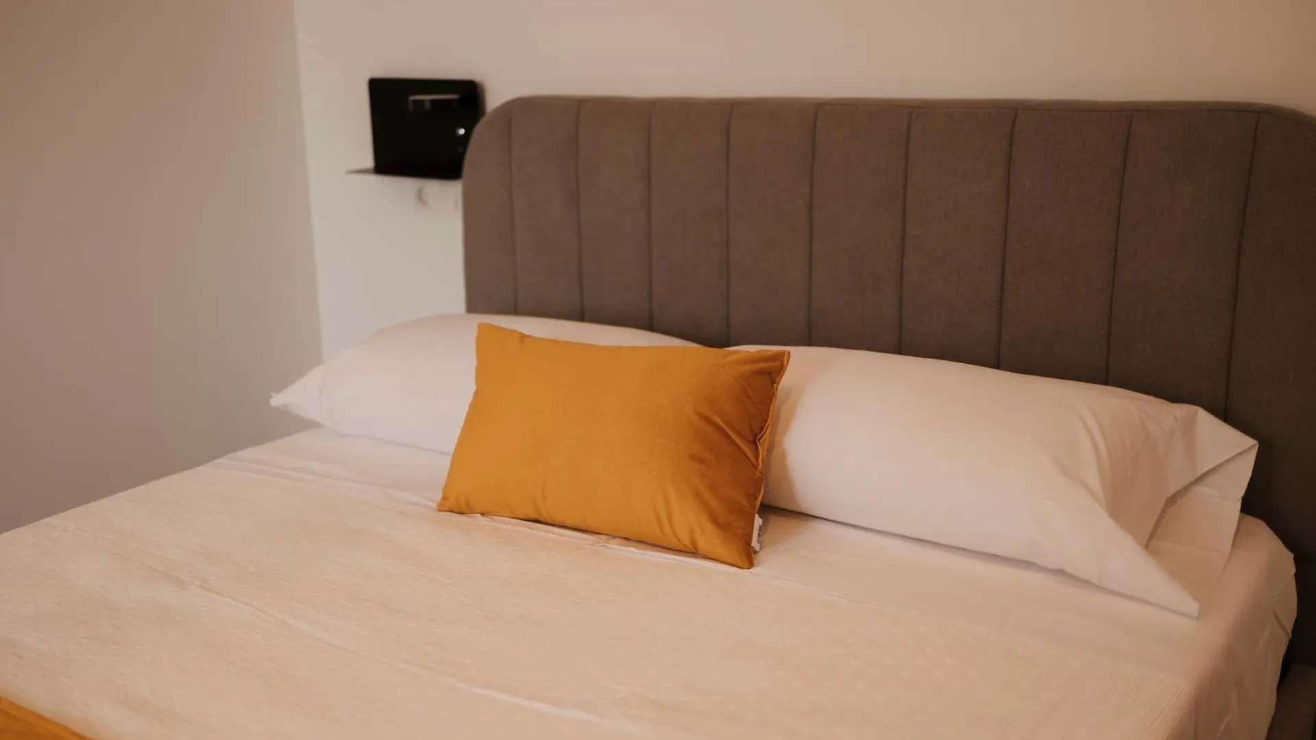 Paloma Suites Utrera Apartment